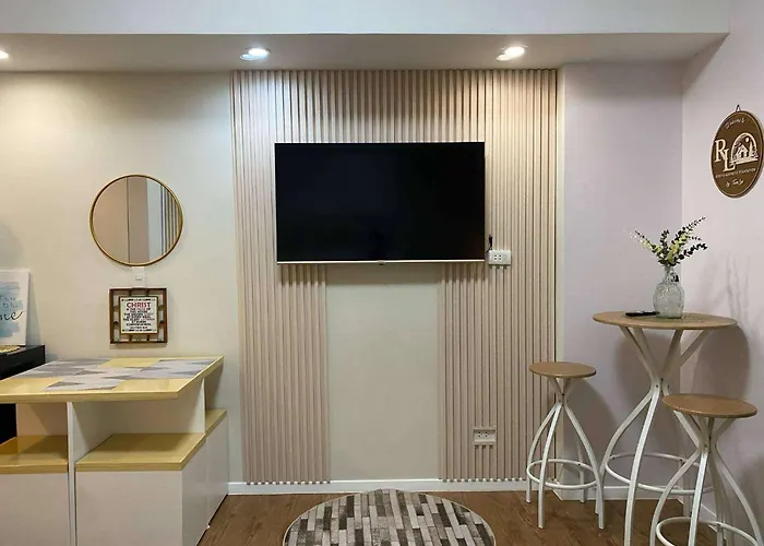 Rl Cozy Staycation Mactan By Amani Grand And Residences 3*